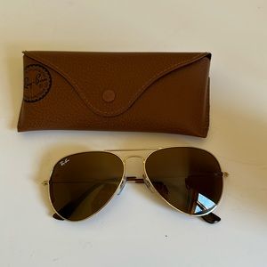 brand new Ray Ban men’s aviator sunglasses 58 millimeters